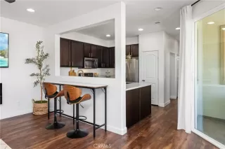 Photo #5: SW26064401 Listing