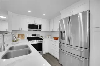 Photo #3: SW26064965 Listing