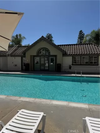 Photo #3: SW26066344 Listing 