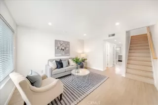 Photo #4: SW26070323 Listing 