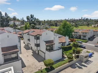 Photo #2: SW26075466 Listing