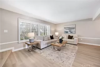 Photo #3: SW26081834 Listing 