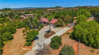 Photo #3: SW26082181 Listing 