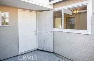 Photo #3: SW26084184 Listing 