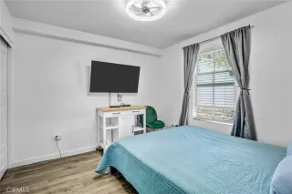 Photo #4: SW26088334 Listing 