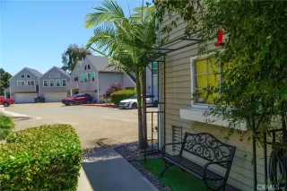 Photo #5: SW26096295 Listing 