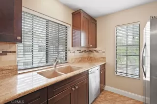 Photo #6: SW26097025 Listing 