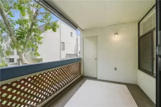 Photo #3: SW26097404 Listing 
