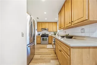 Photo #5: SW26101029 Listing 
