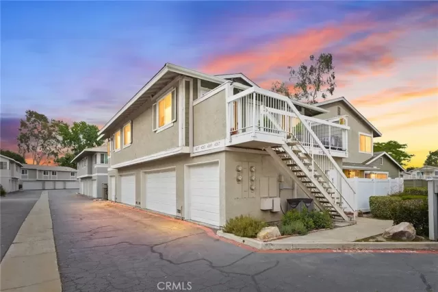 MLS: SW26101849 Condo For Sale