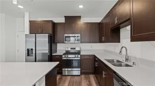 Photo #3: SW26106438 Listing 
