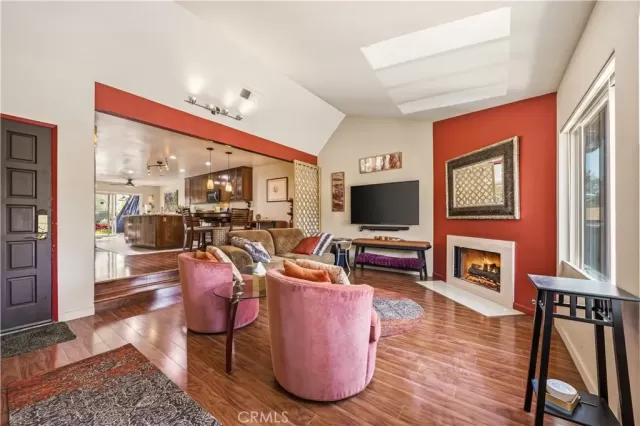 MLS: SW26111225 Condo For Sale