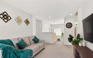 Photo #6: SW26119195 Listing 