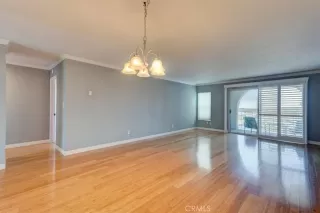 Photo #5: SW26126715 Listing