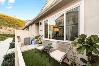Photo #1: SW26127268 Listing