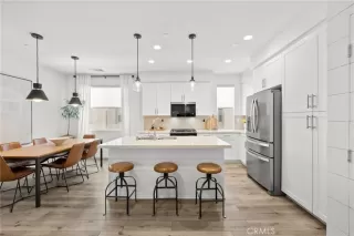 More Details about MLS # SW26129659 : 1323 VIA LUCERO