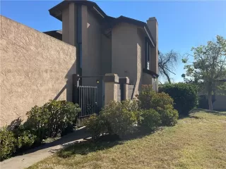 Photo #1: SW26133416 Listing