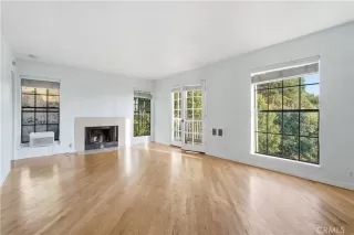 Photo #4: SW26133609 Listing
