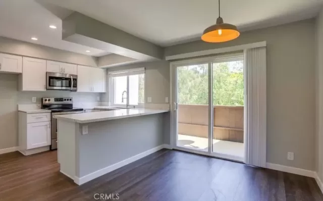 MLS: SW26134884 Condo For Sale