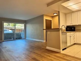 Photo #1: SW26137811 Listing 
