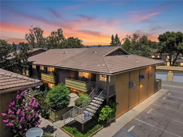 MLS: SW26138413 Condo For Sale