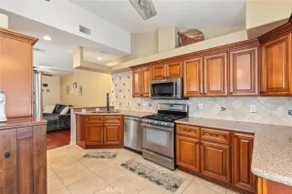 Photo #5: SW26153143 Listing