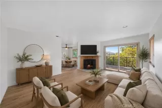 Photo #4: SW26154449 Listing