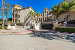 Photo #1: SW26155423 Listing