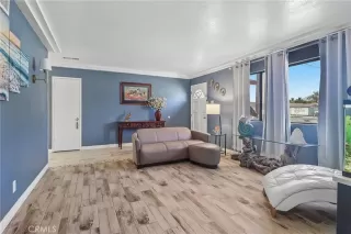 Photo #5: SW26159087 Listing