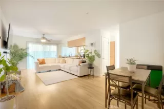 Photo #6: SW26162917 Listing 