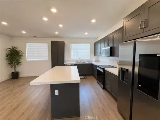 Photo #3: SW26163150 Listing 