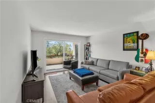 Photo #4: SW26163703 Listing 