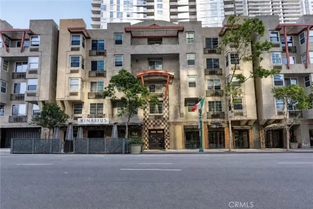 MLS: SW26168690 Condo For Sale