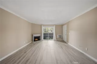 Photo #5: SW26174993 Listing
