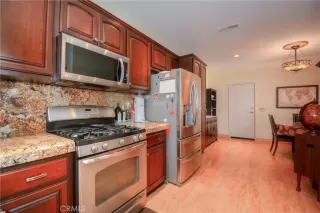 Photo #2: TR23069343 Listing 