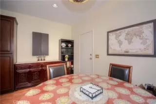 Photo #5: TR23069343 Listing 