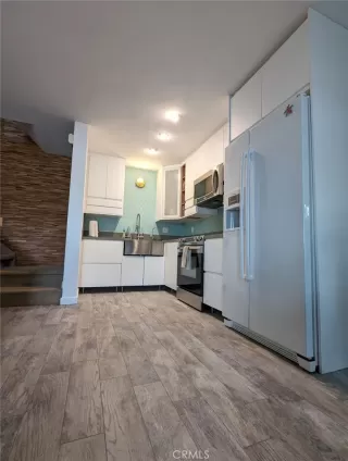 Photo #5: TR23158525 Listing