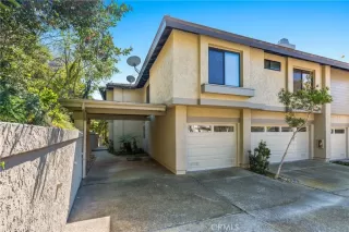 Photo #2: TR24038191 Listing