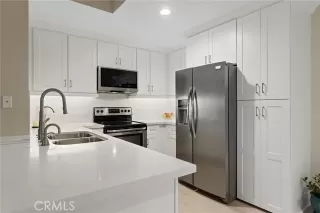 Photo #3: TR24165521 Listing