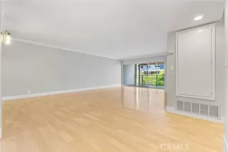 Photo #3: TR24186461 Listing 