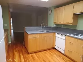 Photo #6: TR24247262 Listing