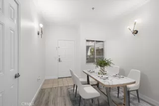 Photo #5: TR25096682 Listing 