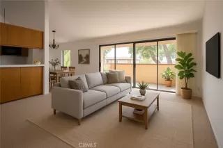 Photo #1: TR25122531 Listing