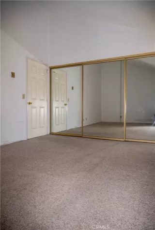 Photo #3: TR25122531 Listing