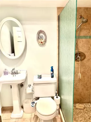 Photo #4: TR25181455 Listing 