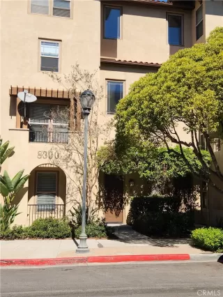 More Details about MLS # TR25237099 : 8300 STATION VILLAGE LANE UNIT 2