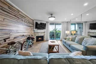 Photo #3: TR25240006 Listing