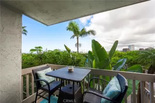 Photo #5: TR25240006 Listing