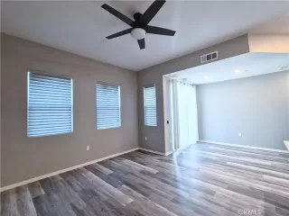 Photo #4: TR25258909 Listing 