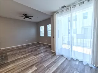 Photo #5: TR25258909 Listing 